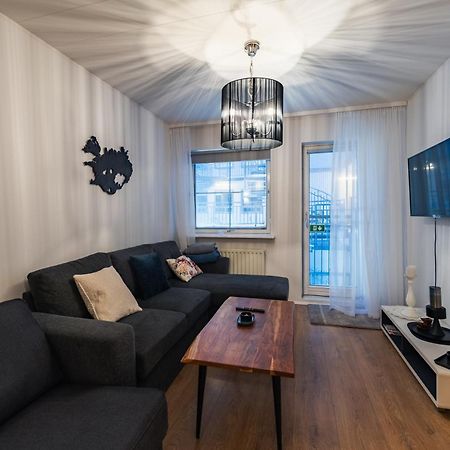 Hafnarstraeti 100, Downtown Apartment Akureyri Exterior photo